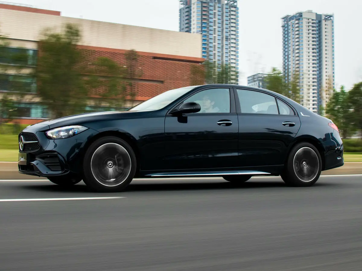 Mercedes-Benz C-Класс V (W206) Седан Long — сүрөт 2