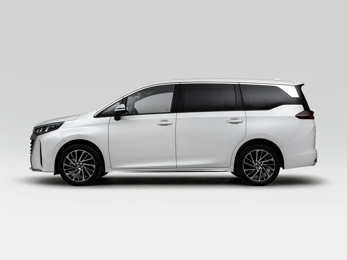 GAC Trumpchi M6 Max 2024 – н.в. Минивэн — photo 2