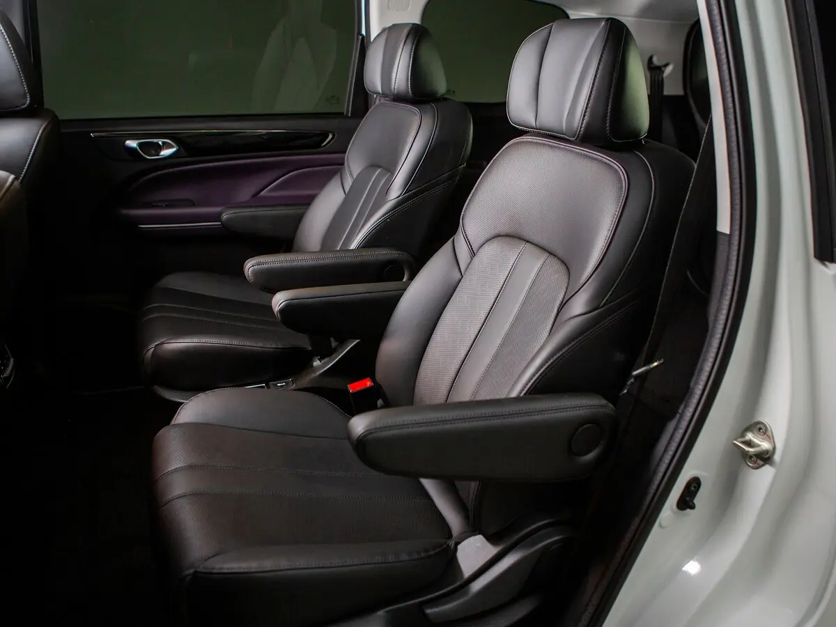 GAC Trumpchi M6 Max 2024 – н.в. Минивэн — photo 11