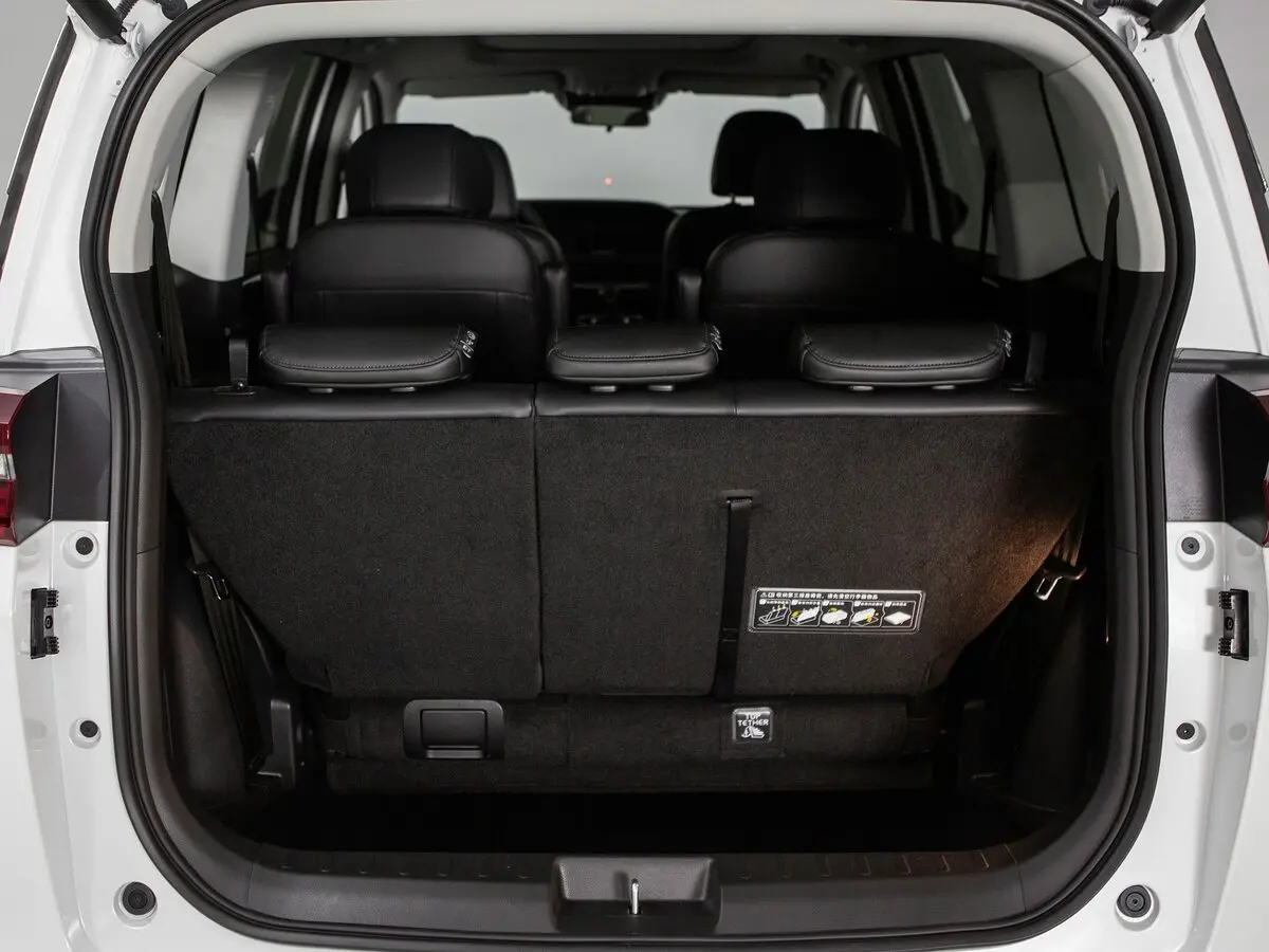 GAC Trumpchi M6 Max 2024 – н.в. Минивэн — photo 15