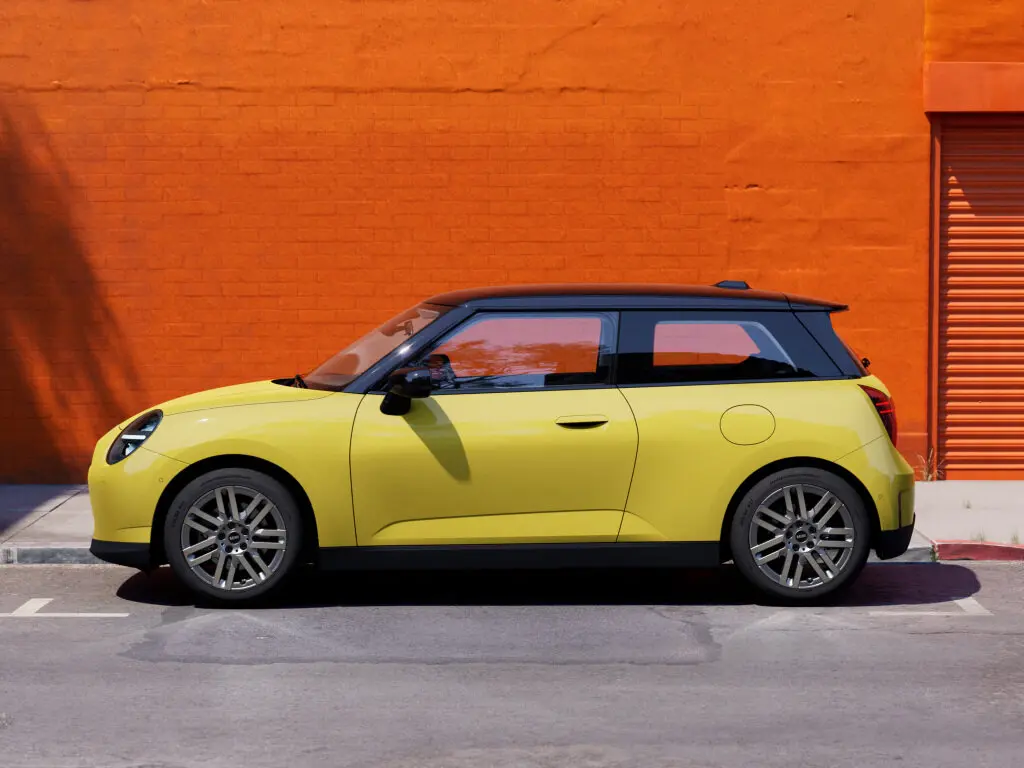 Mini Hatch IV (F65/F66/J01) Хэтчбек 3 дв. Cooper Electric — фото 2