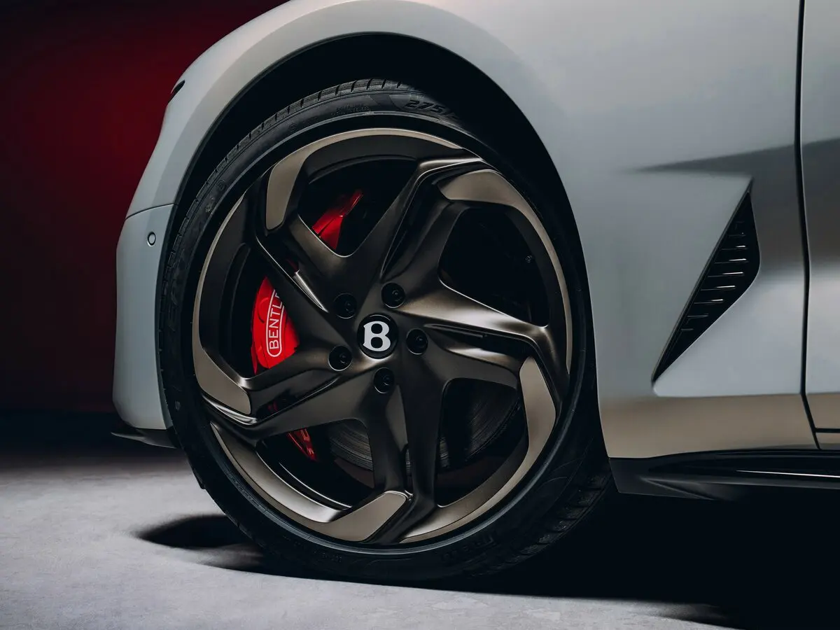 Bentley Mulliner Batur 2022 – 2025 Купе — сүрөт 12