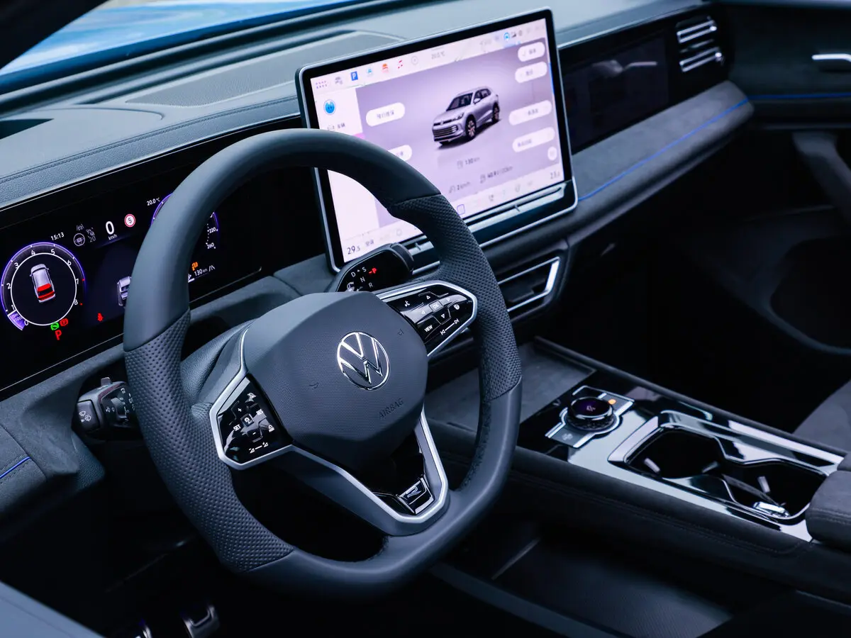 Volkswagen Tiguan III (China Market) Внедорожник 5 дв. L Pro — photo 10