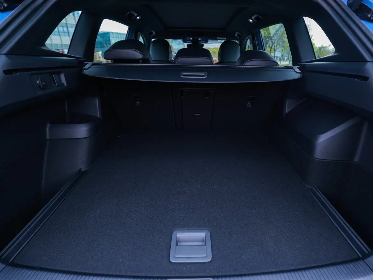 Volkswagen Tiguan III (China Market) Внедорожник 5 дв. L Pro — photo 13