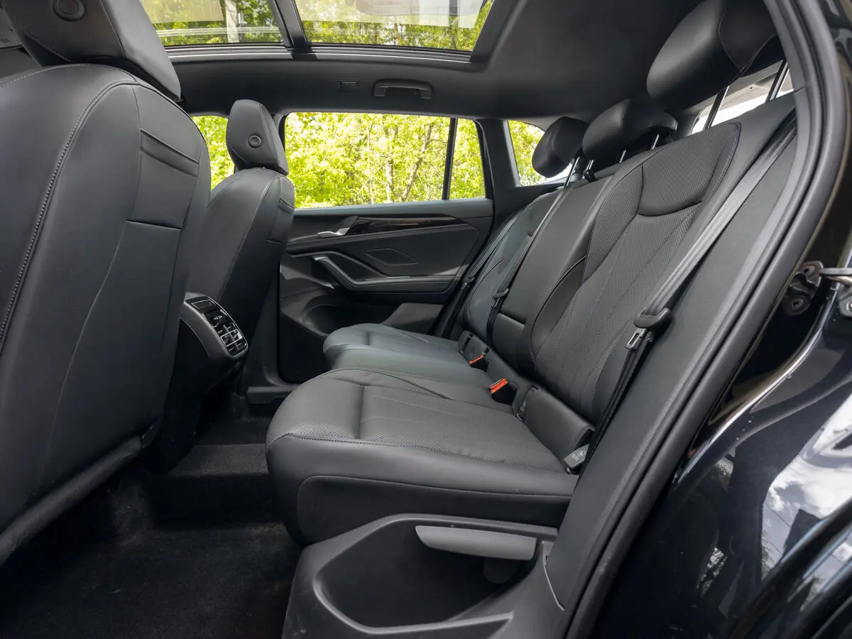 Volkswagen Tiguan III (China Market) Внедорожник 5 дв. L Pro — photo 25