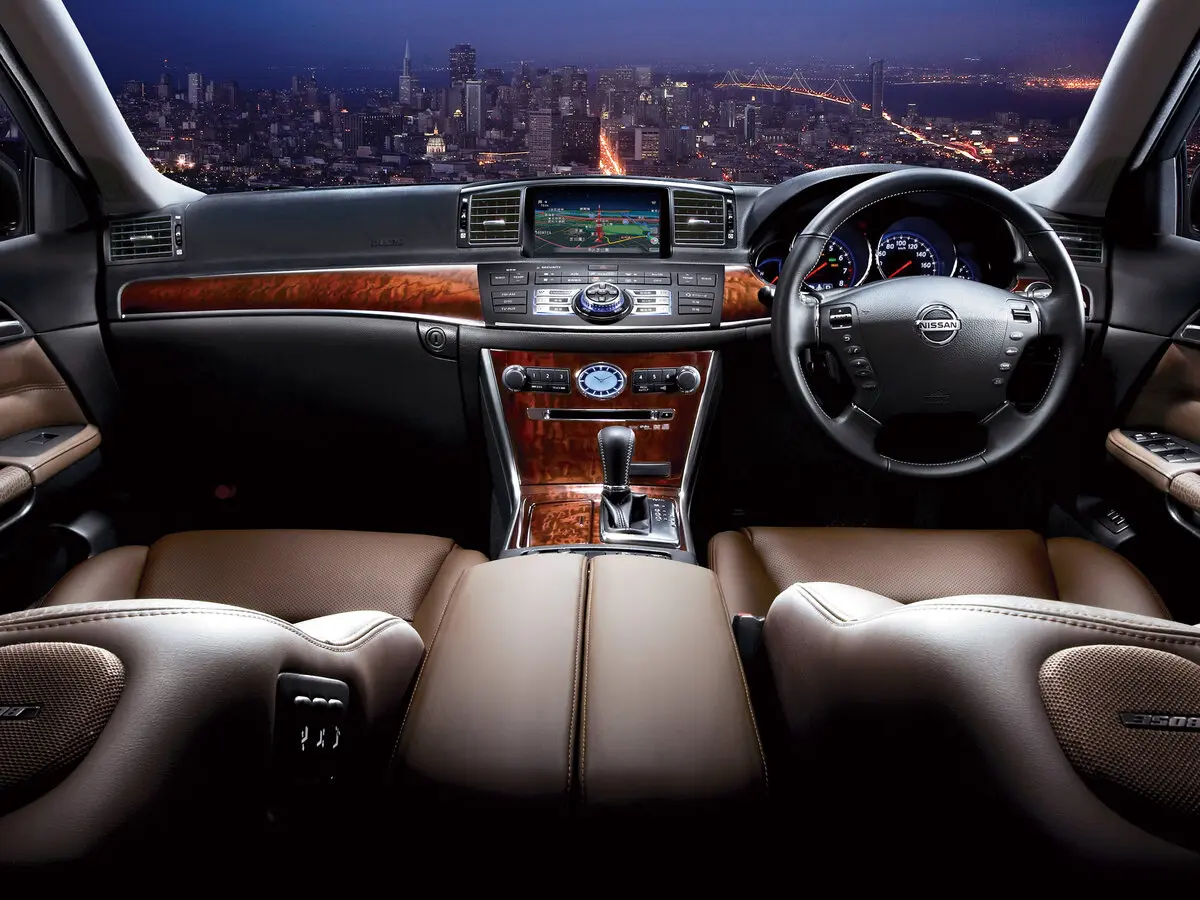 Nissan Fuga I Рестайлинг Седан — сүрөт 4