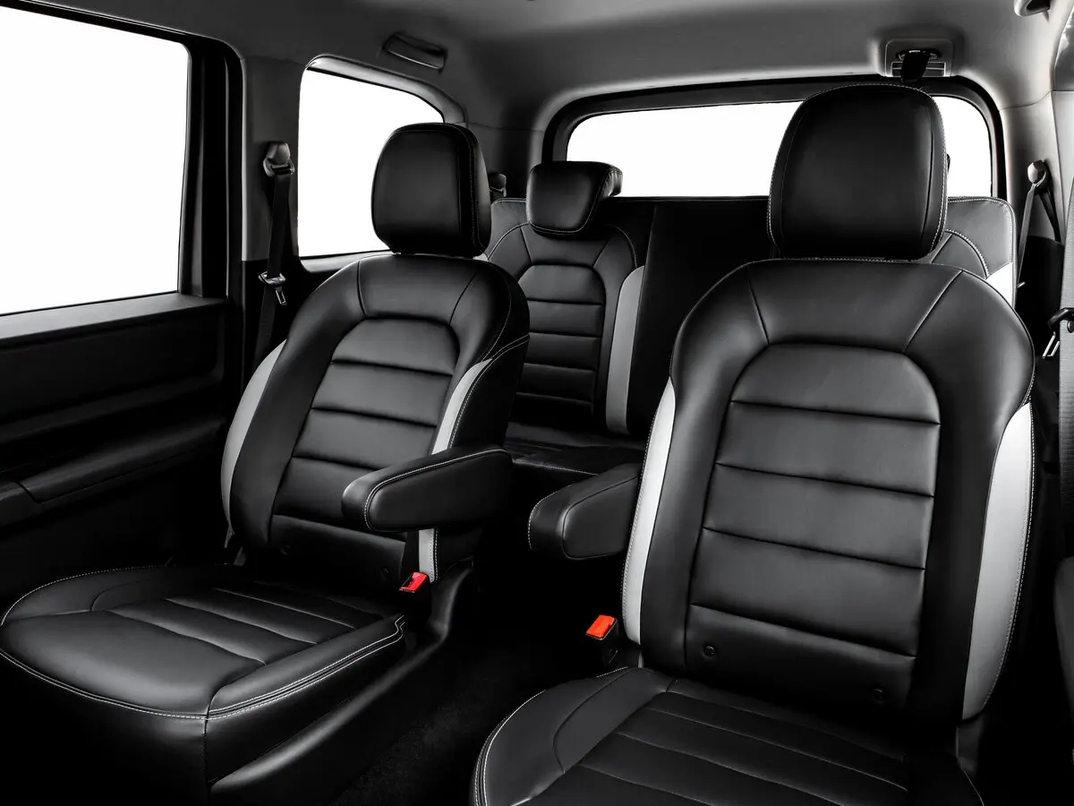 Wuling Hongguang Plus 2019 – н.в. Компактвэн — фото 8