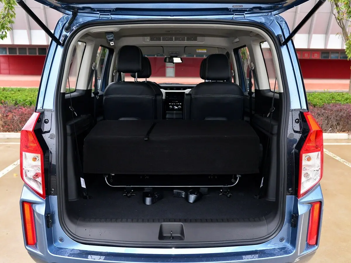 Wuling Hongguang Plus 2019 – н.в. Компактвэн — фото 11