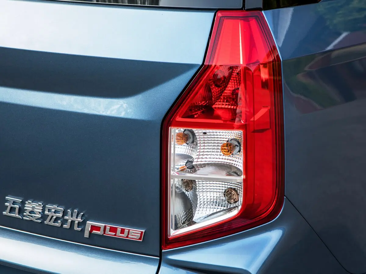 Wuling Hongguang Plus 2019 – н.в. Компактвэн — фото 14