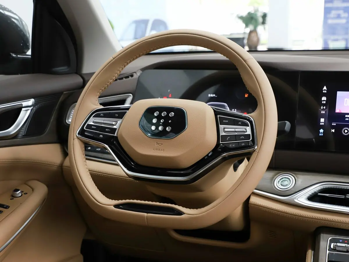 Dongfeng Fengon E5 I Внедорожник 5 дв. — сүрөт 4