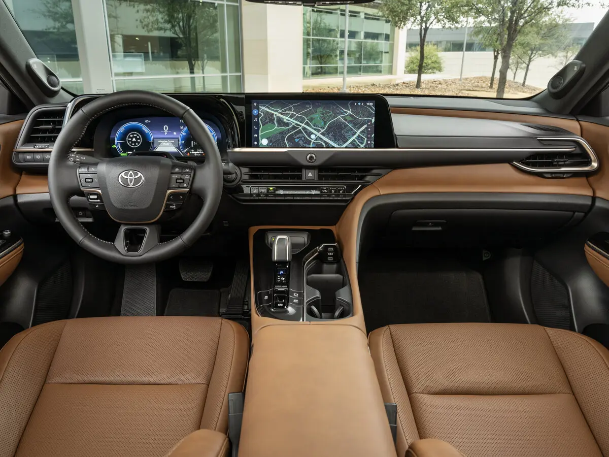 Toyota Crown XVI (S230) Внедорожник 5 дв. Estate/Signia — сүрөт 6