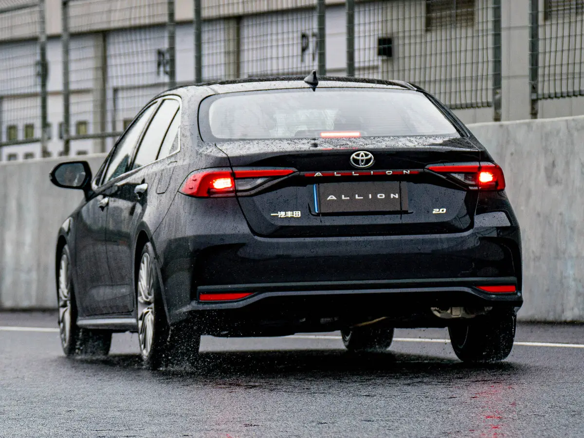 Toyota Allion III Седан — photo 4