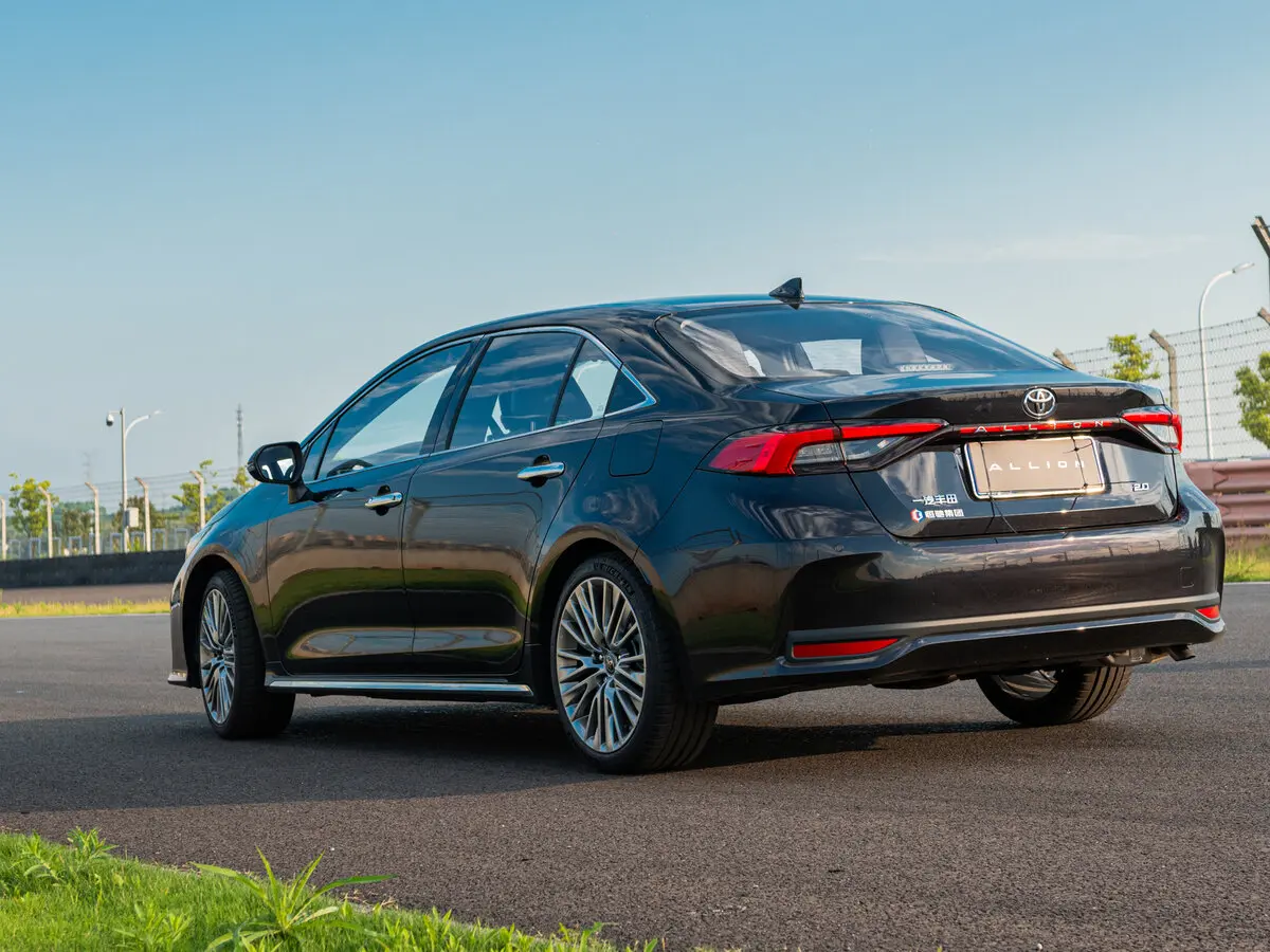 Toyota Allion III Седан — photo 5