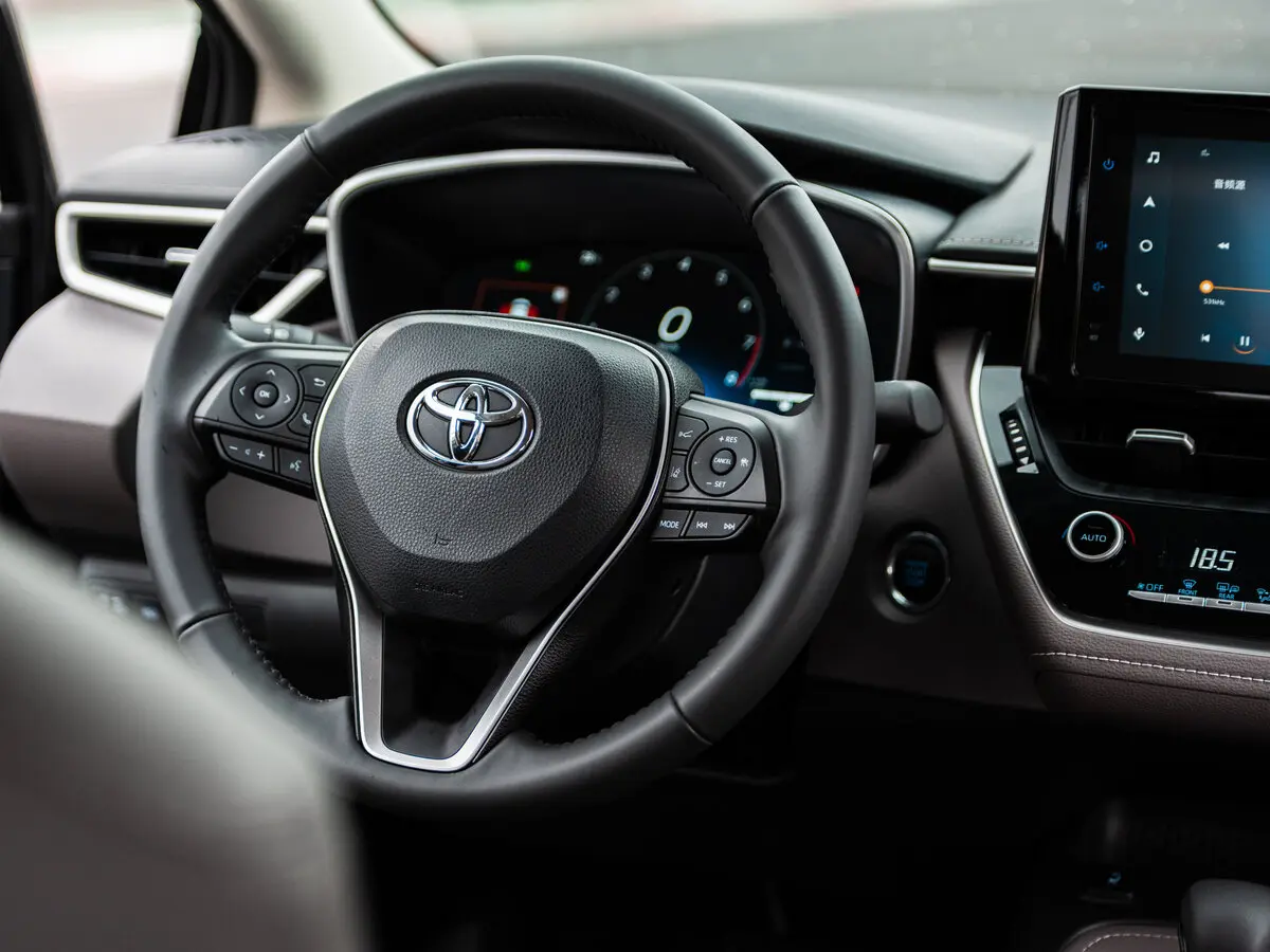 Toyota Allion III Седан — photo 7