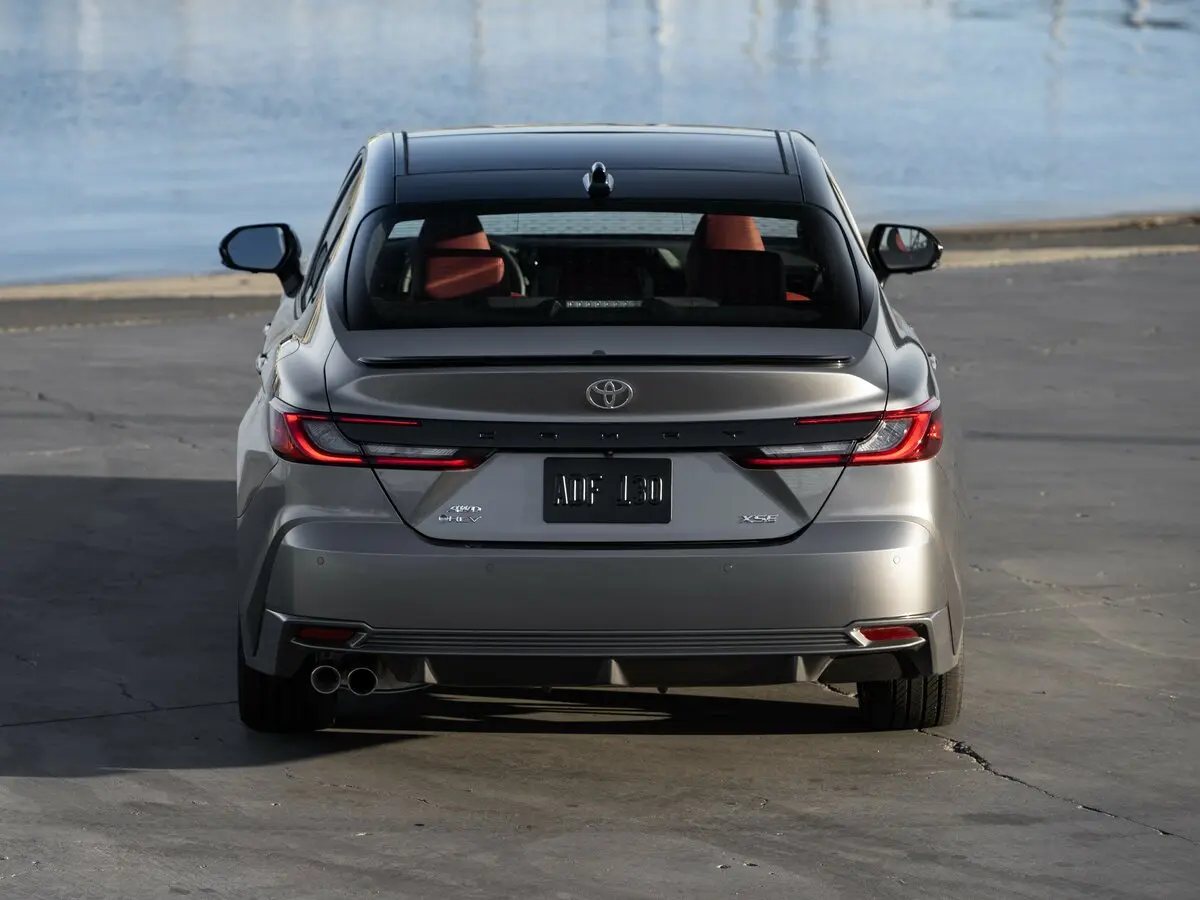 Toyota Camry IX (XV80) Седан — сүрөт 4