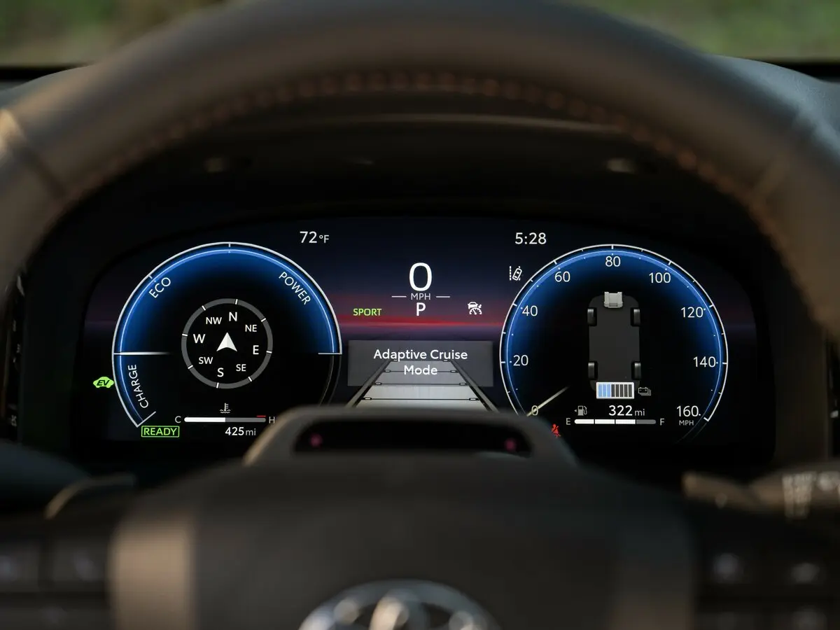 Toyota Camry IX (XV80) Седан — сүрөт 8