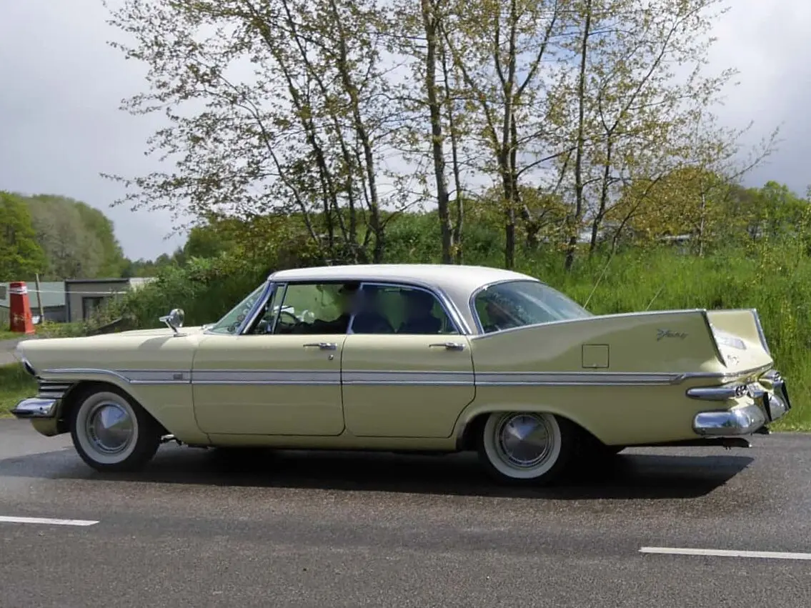 Plymouth Fury I Седан-хардтоп — photo 2