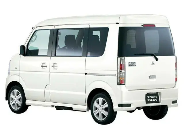 Mitsubishi Town Box II Микровэн — сүрөт 2