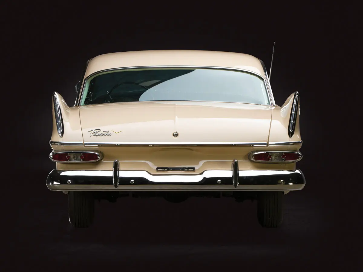 Plymouth Fury I Купе-хардтоп — 照片 4