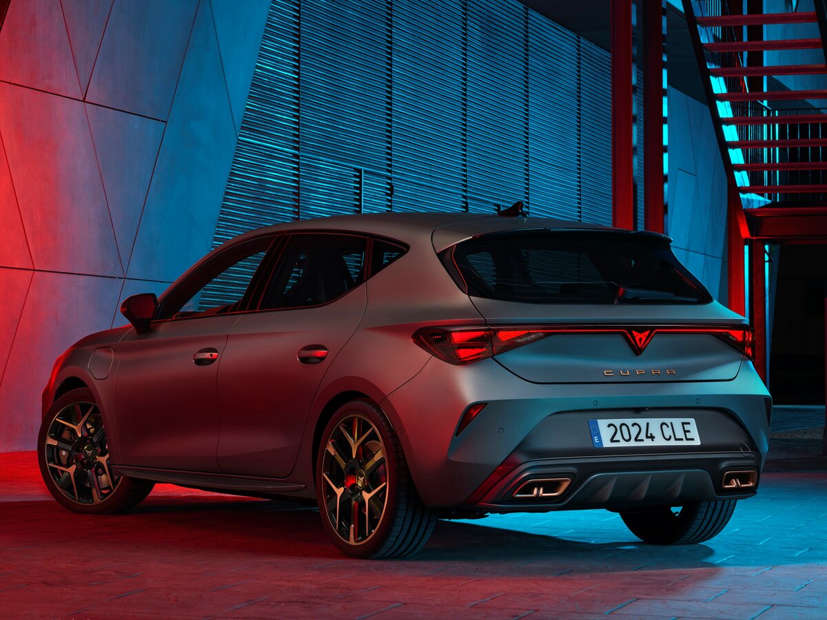 Cupra Leon I Рестайлинг Хэтчбек 5 дв. — фото 3