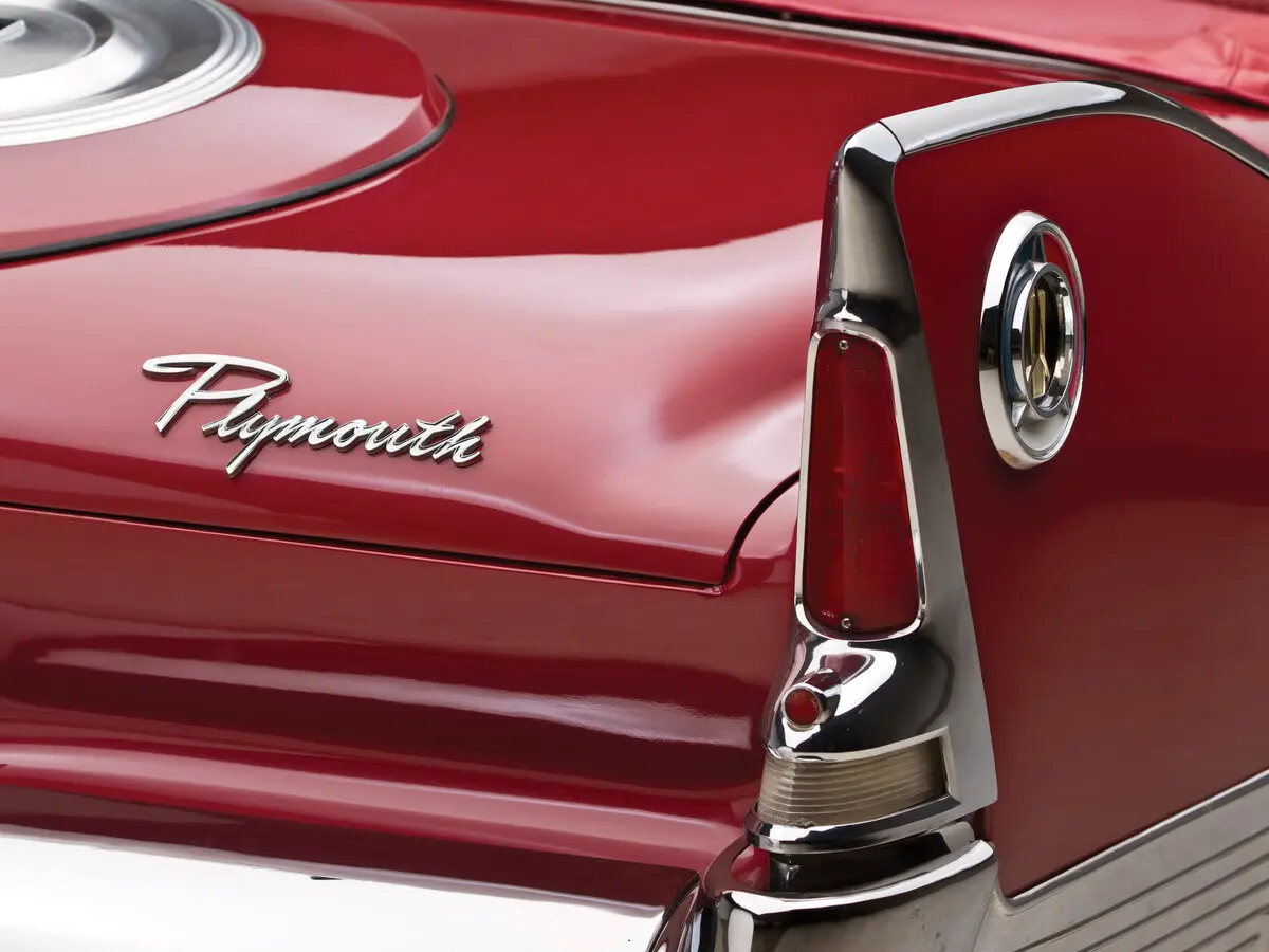 Plymouth Fury II Кабриолет — сүрөт 10