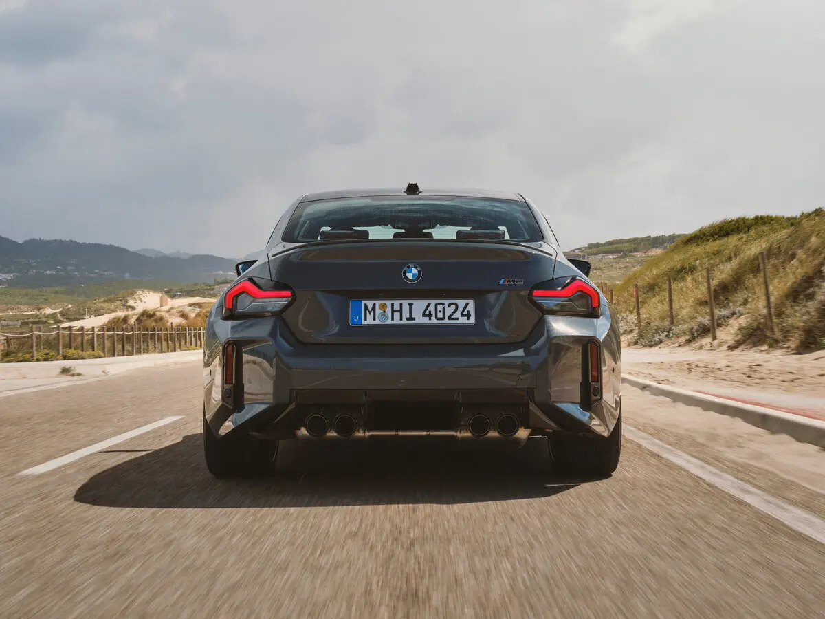 BMW M2 G87 Рестайлинг Купе — сүрөт 4