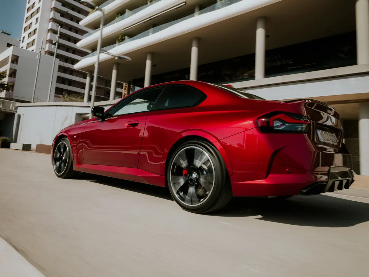 BMW 2 серии G42 Рестайлинг Купе — сүрөт 4