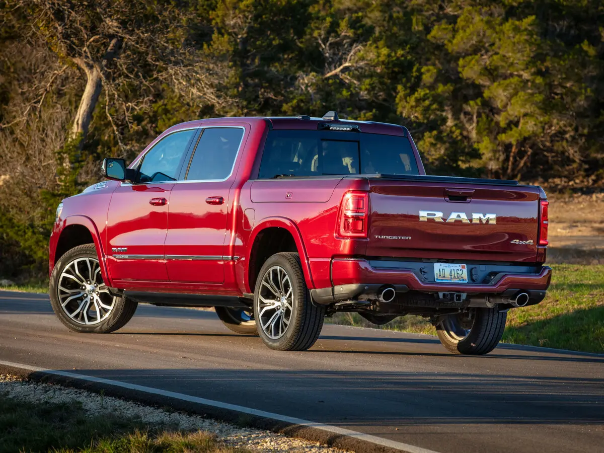 Ram 1500 V Рестайлинг Пикап Двойная кабина Crew Cab — сүрөт 4