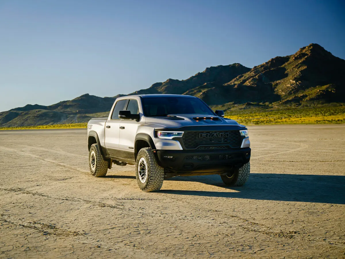 Ram 1500 V Рестайлинг Пикап Двойная кабина RHO