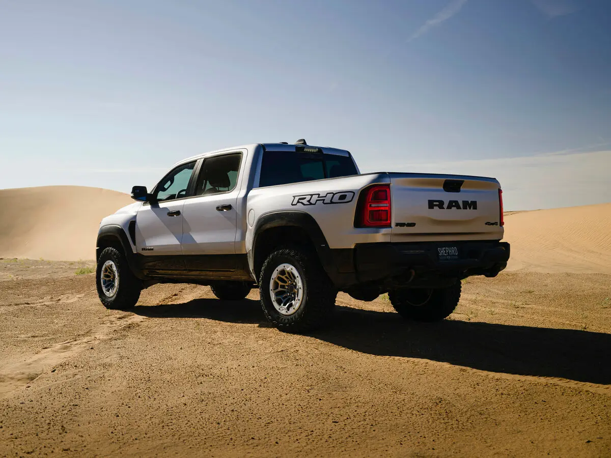 Ram 1500 V Рестайлинг Пикап Двойная кабина RHO — сүрөт 4