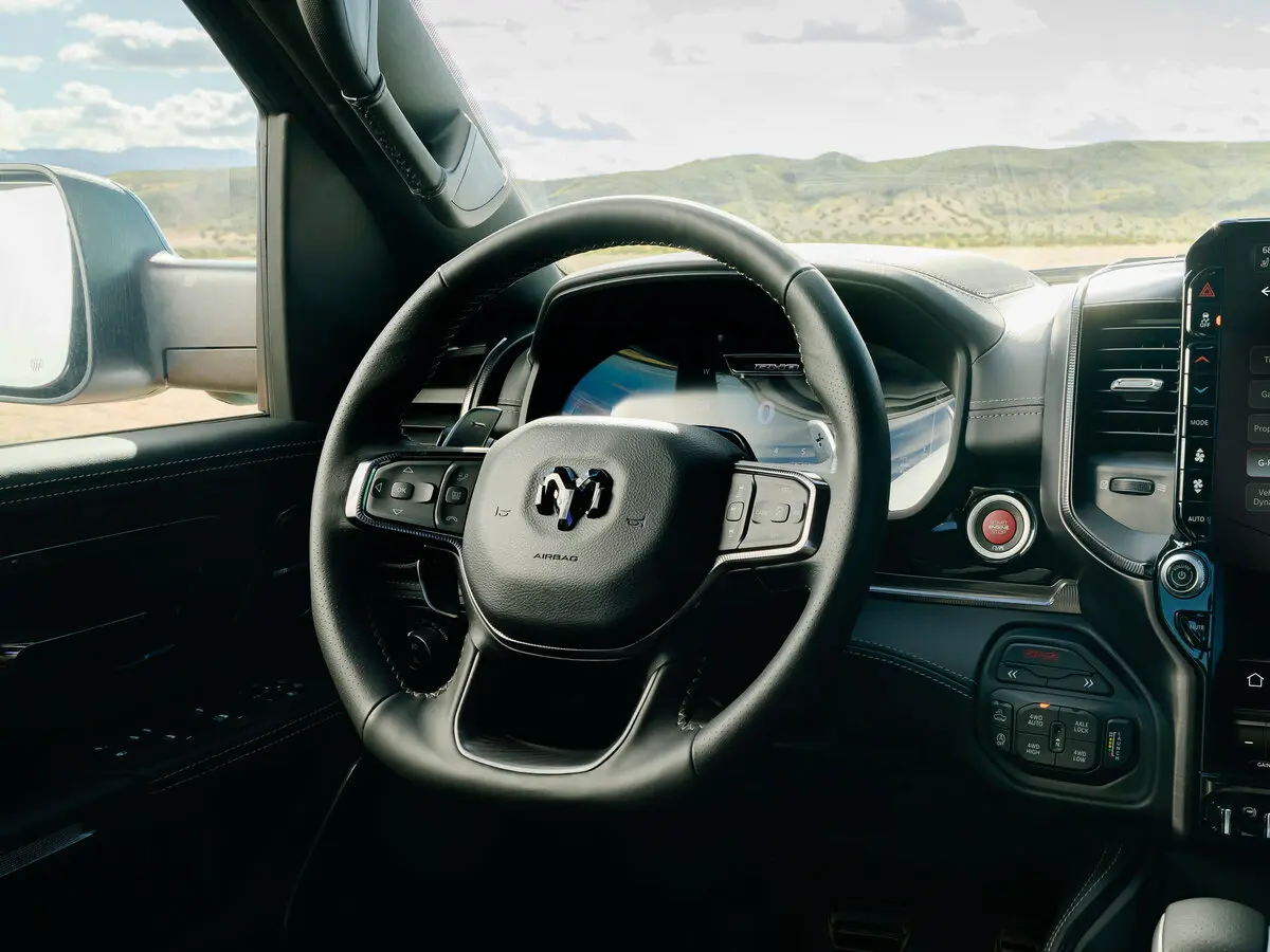 Ram 1500 V Рестайлинг Пикап Двойная кабина RHO — сүрөт 8