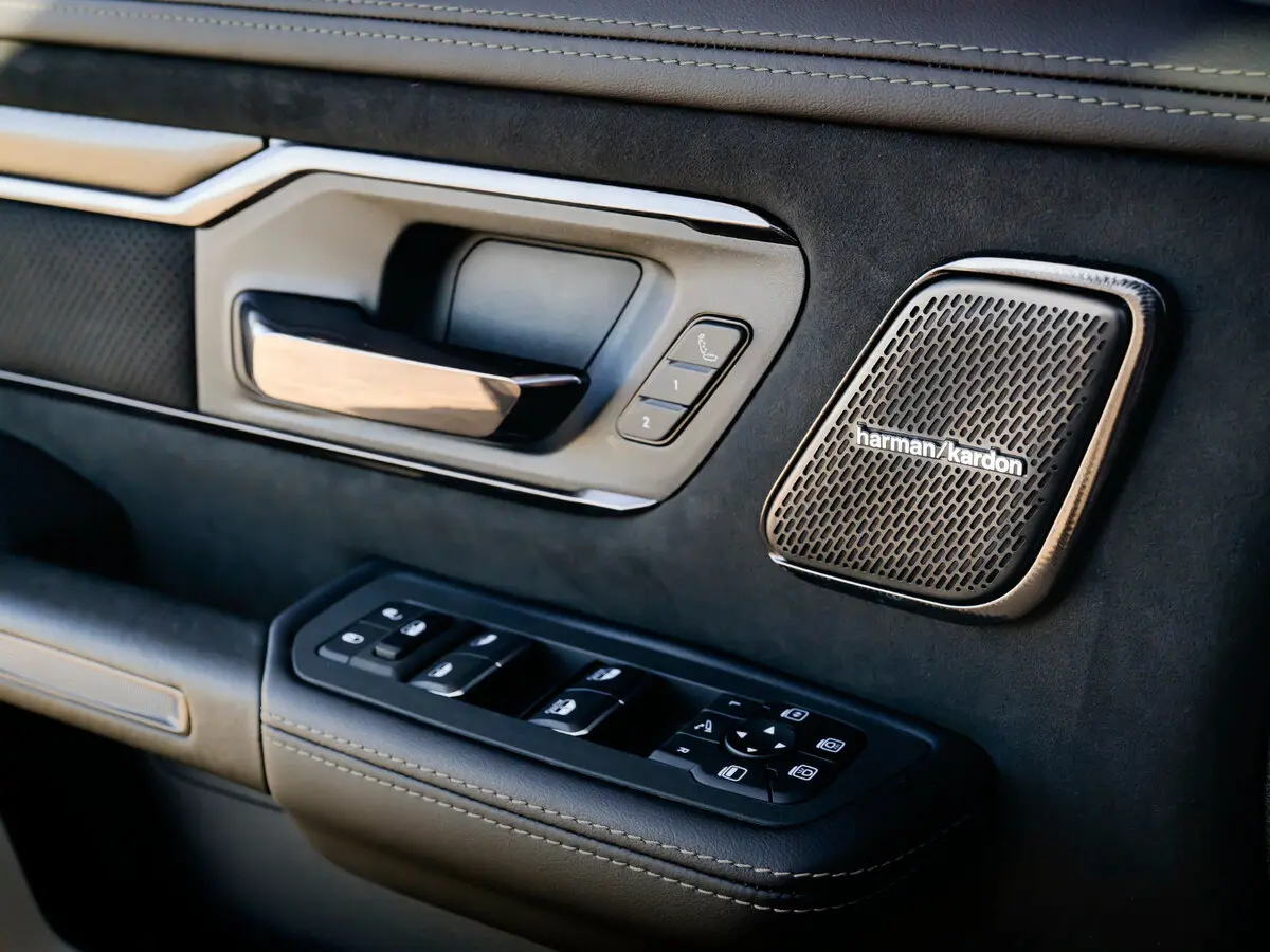 Ram 1500 V Рестайлинг Пикап Двойная кабина RHO — сүрөт 10
