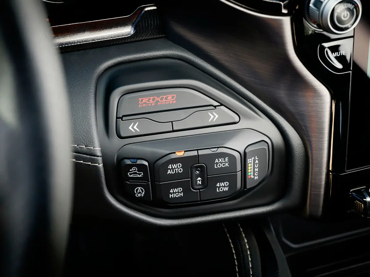 Ram 1500 V Рестайлинг Пикап Двойная кабина RHO — сүрөт 11