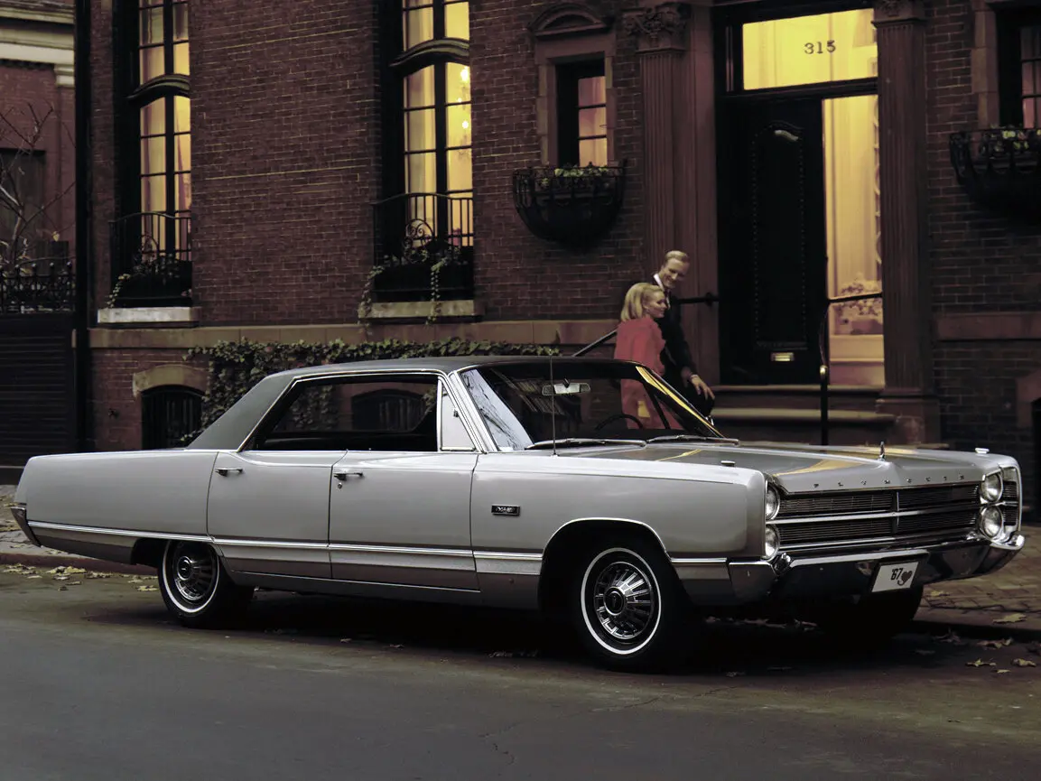 Plymouth Fury IV Седан-хардтоп — photo 3