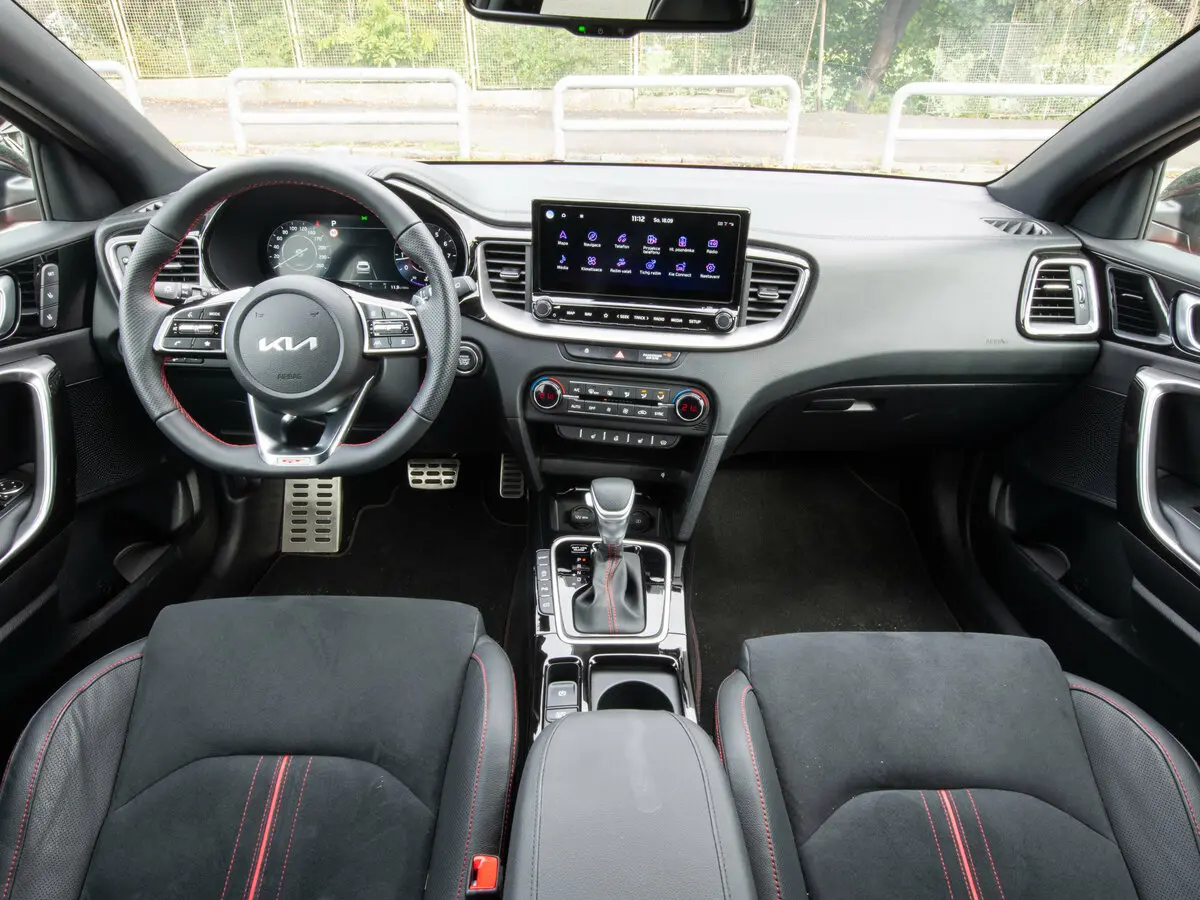 Kia Proceed I Рестайлинг Универсал 5 дв. — photo 6