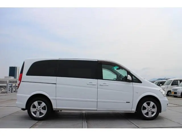 Mercedes-Benz V-Класс II (W639) Рестайлинг Минивэн Compact — сүрөт 2