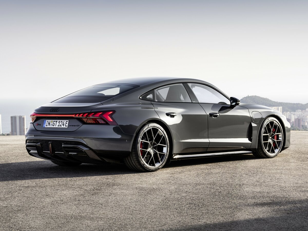 Audi RS e-tron GT I Рестайлинг Седан