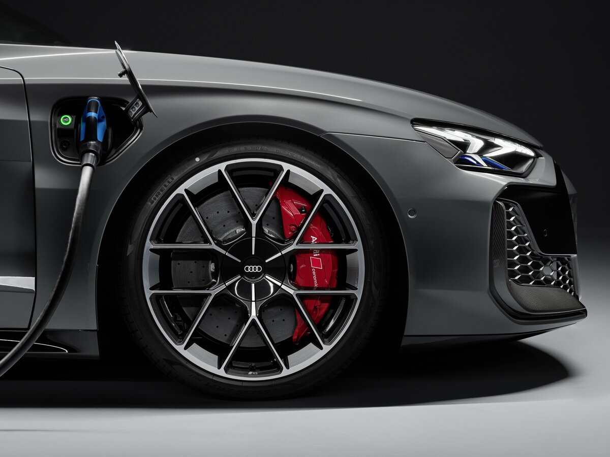 Audi RS e-tron GT I Рестайлинг Седан