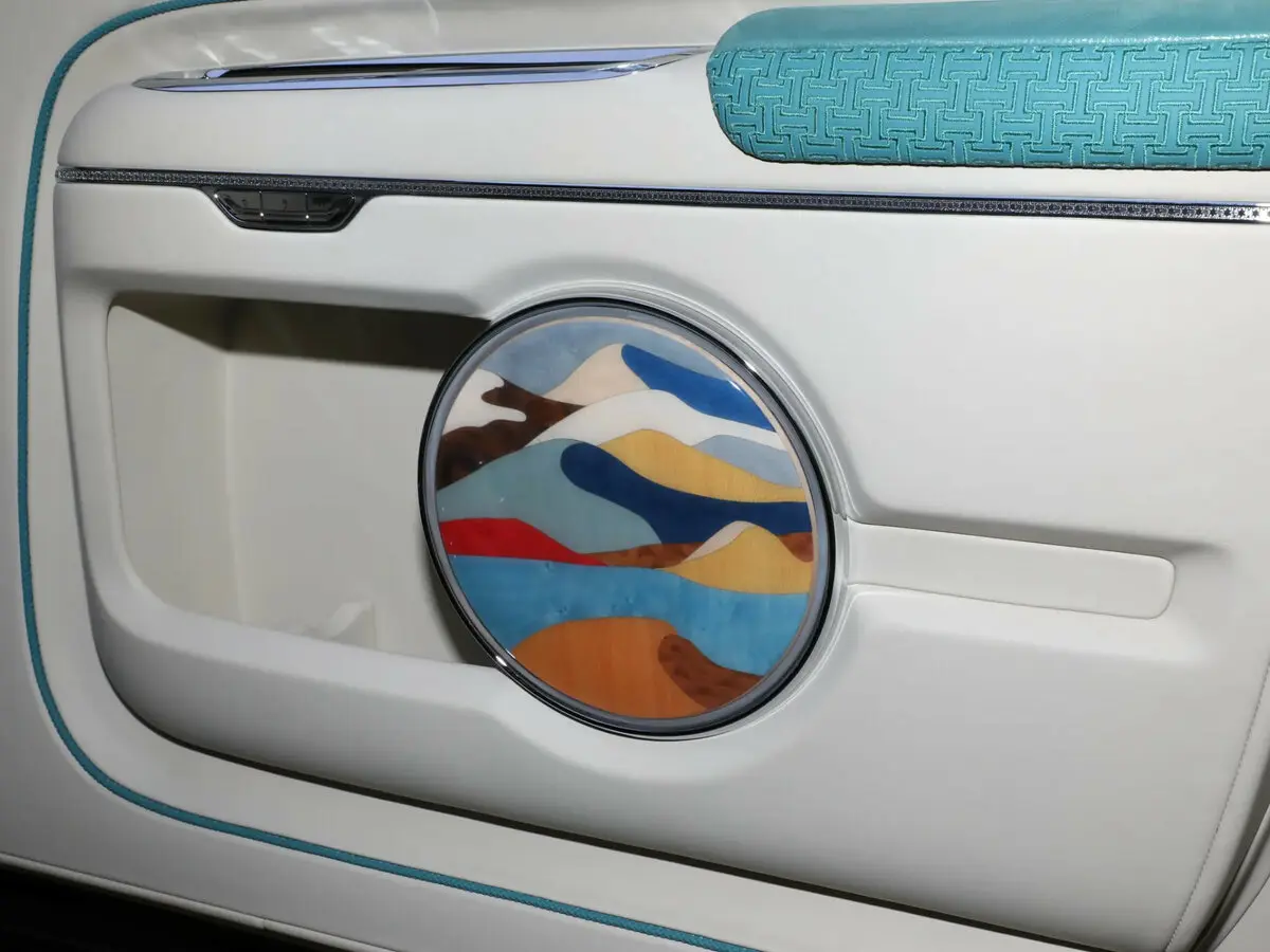 Hongqi L5 II Лимузин — сүрөт 11