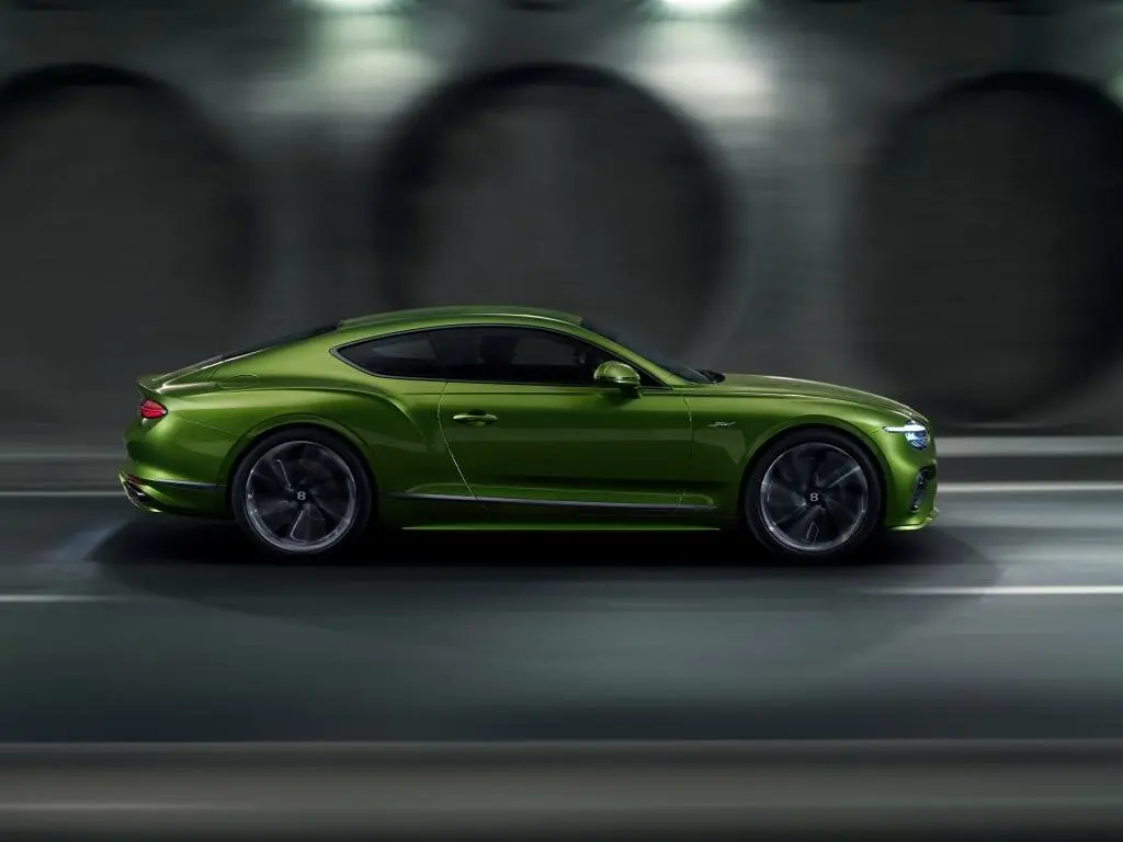 Bentley Continental GT IV Купе — 照片 2