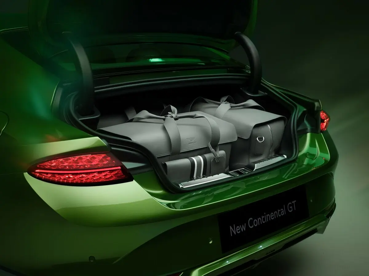 Bentley Continental GT IV Купе — 照片 6