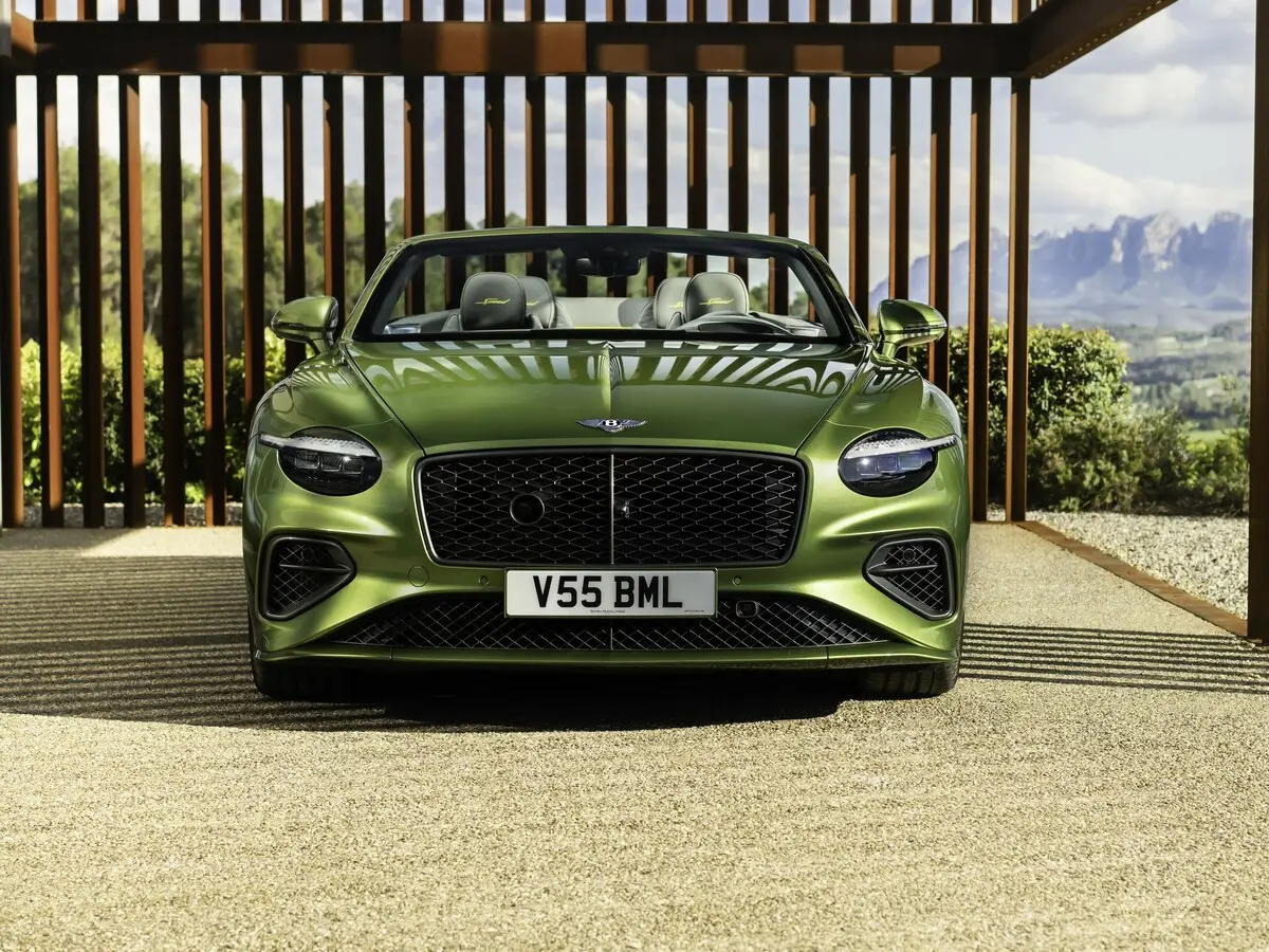 Bentley Continental GT IV Кабриолет — photo 3