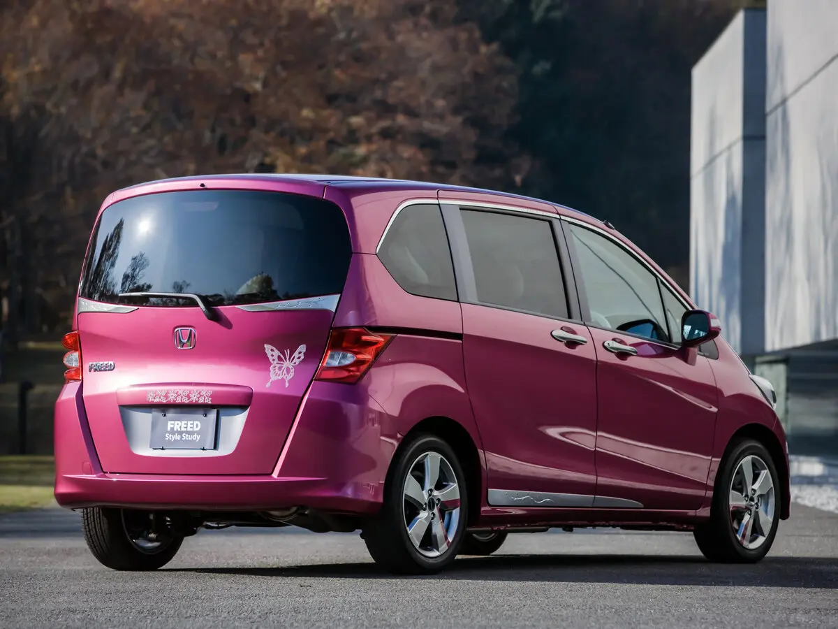 Honda Freed I Рестайлинг Компактвэн — сүрөт 3
