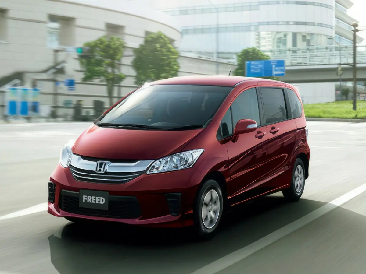 Honda Freed I Рестайлинг 2 Компактвэн
