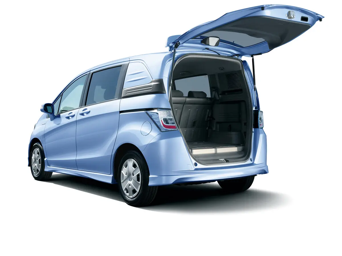 Honda Freed I Рестайлинг Компактвэн Spike — сүрөт 4