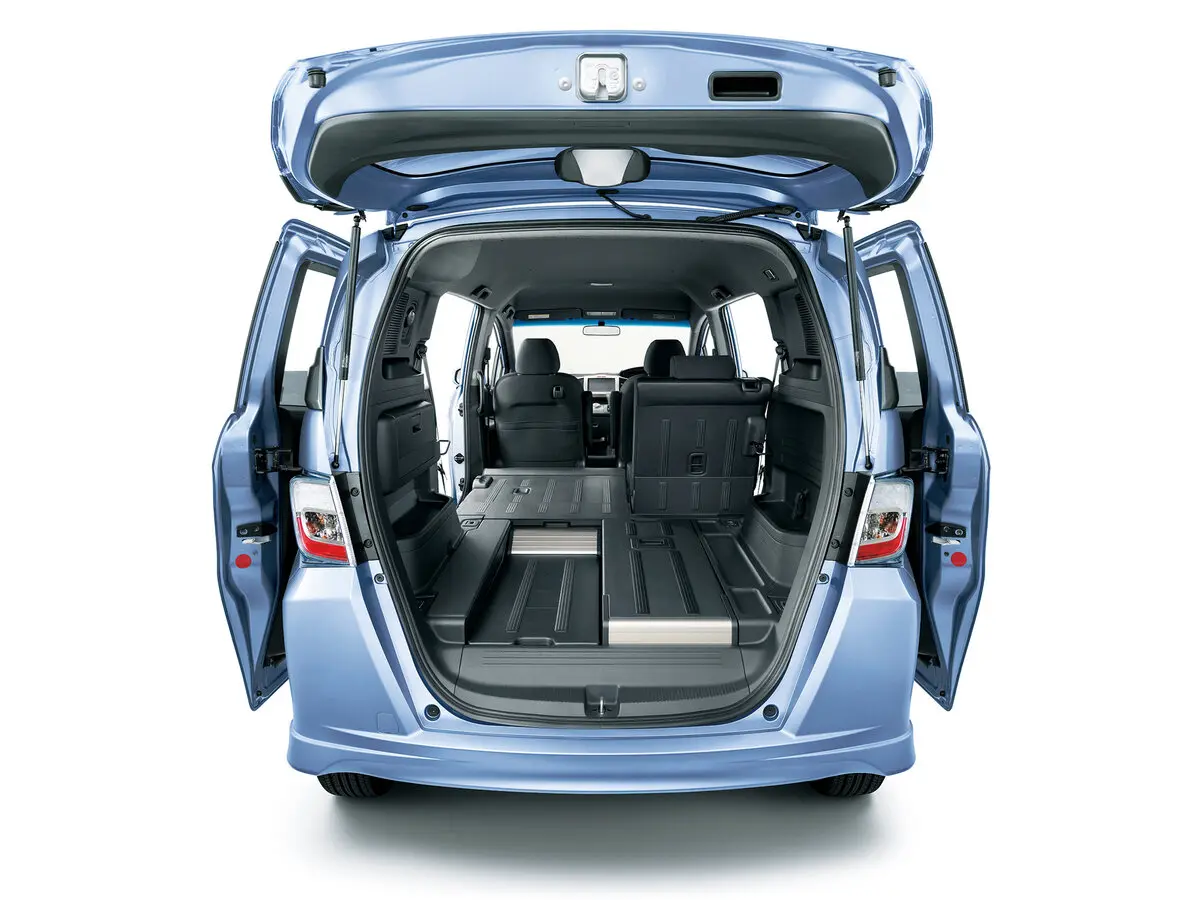 Honda Freed I Рестайлинг Компактвэн Spike — сүрөт 6
