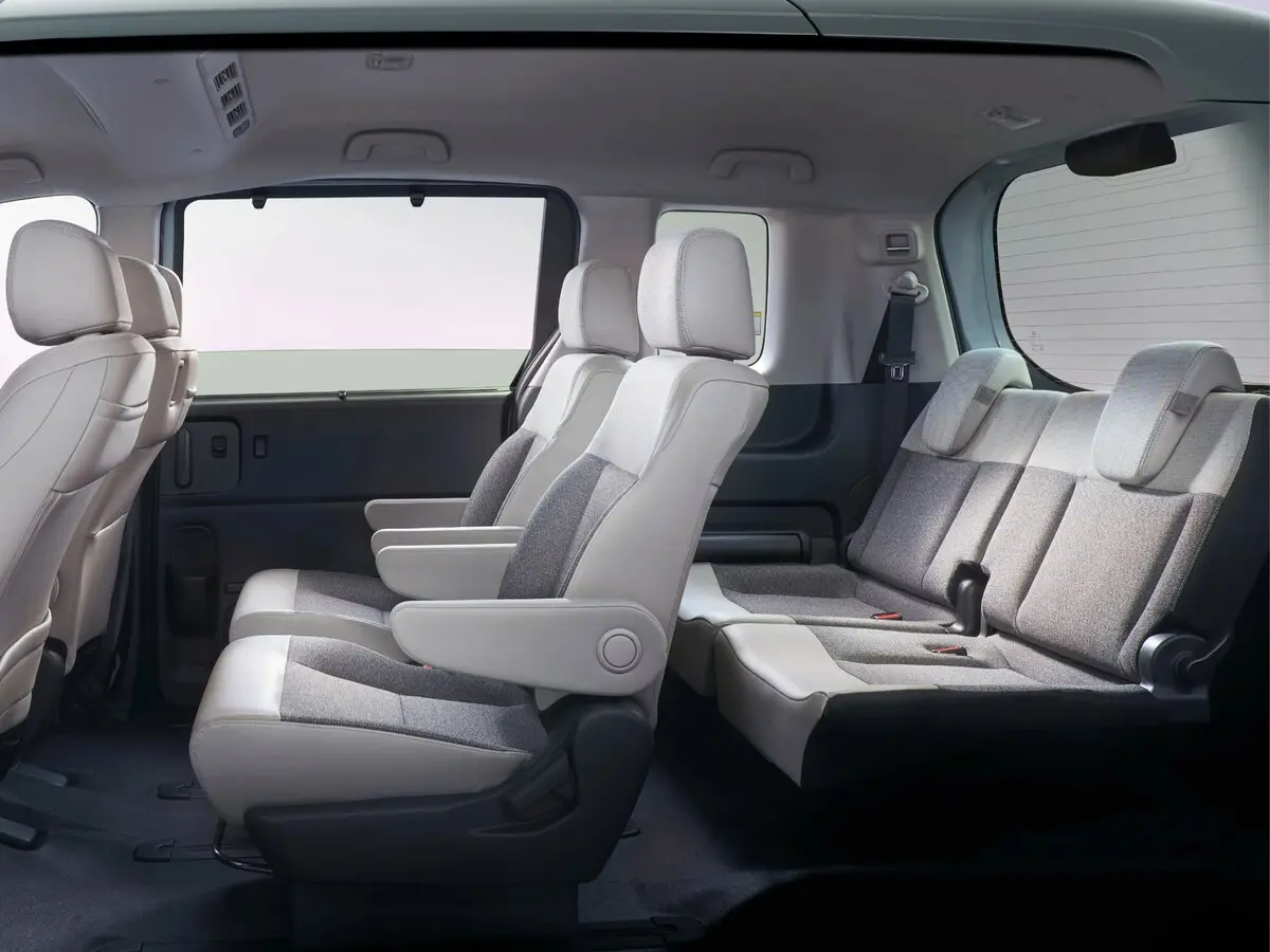 Honda Freed III Компактвэн Air — photo 7