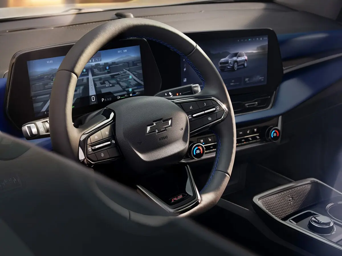 Chevrolet Equinox IV Внедорожник 5 дв. — 照片 7