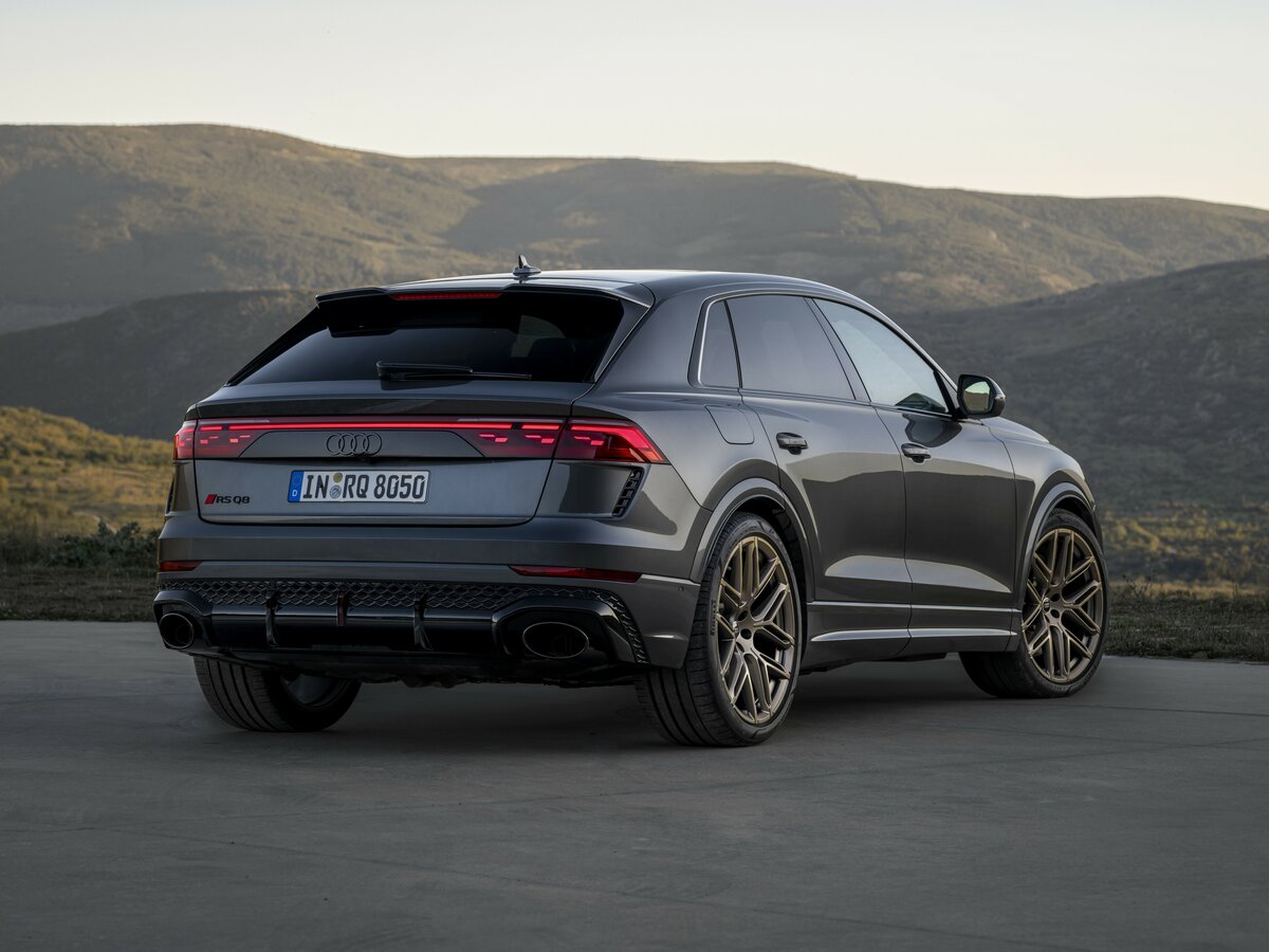 Audi RS Q8 I Рестайлинг Внедорожник 5 дв.