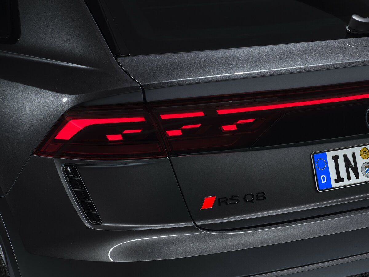 Audi RS Q8 I Рестайлинг Внедорожник 5 дв.